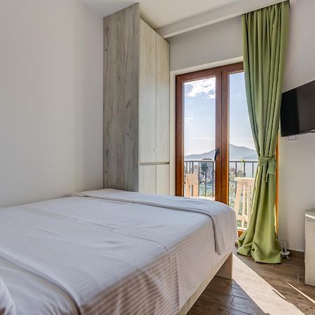 Mima Apartments Sveti Stefan Exteriör bild