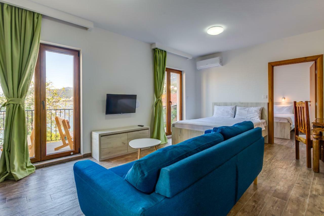 Mima Apartments Sveti Stefan Exteriör bild