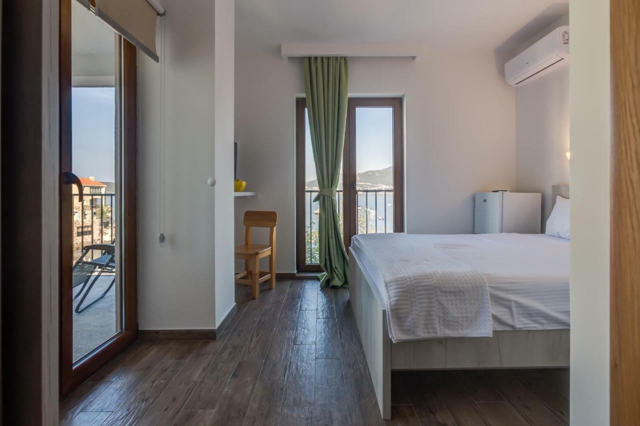 Mima Apartments Sveti Stefan Exteriör bild